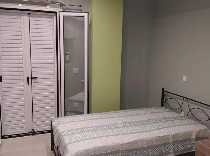 Just Constructed! * Gastuni