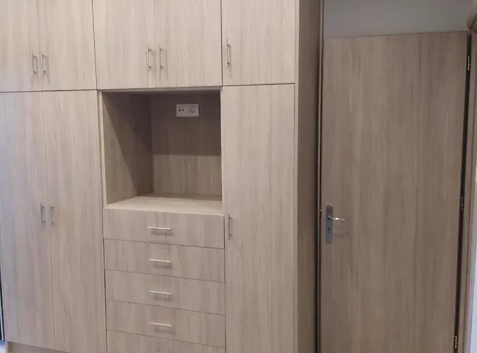 Дом отдыха Just Constructed! *