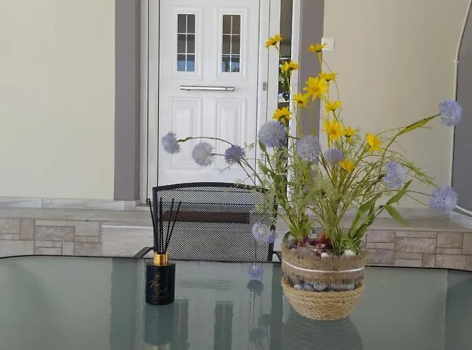 Just Constructed! Дом отдыха Gastouni