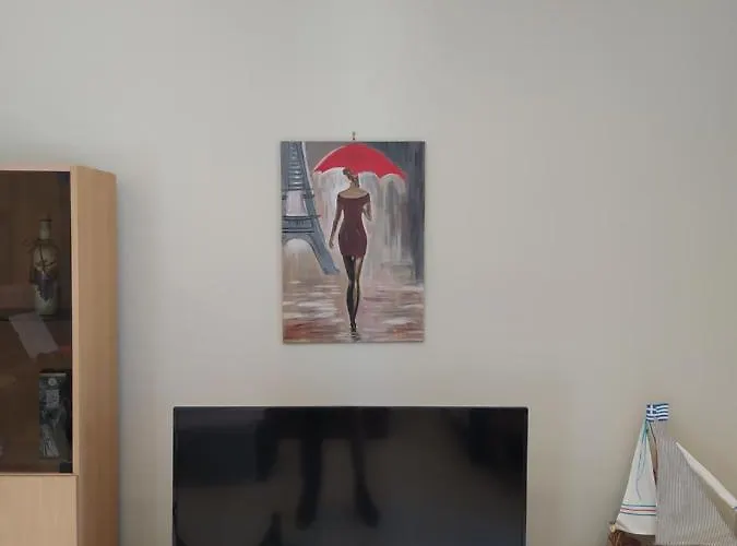 Just Constructed! Semesterbostad Gastuni